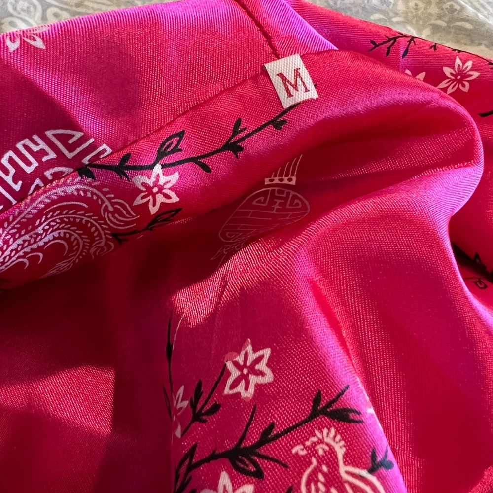 Beautiful Reversible Robe - Picture 6 of 7